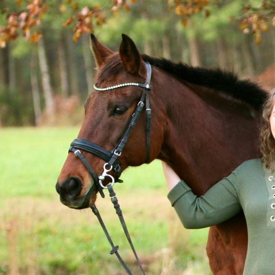 Untitled-design-2025-12-04T103128.104